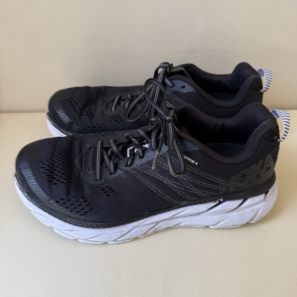 Hoka One One Men's 8 Wide Clifton 6 Running Shoes Black White Athletic